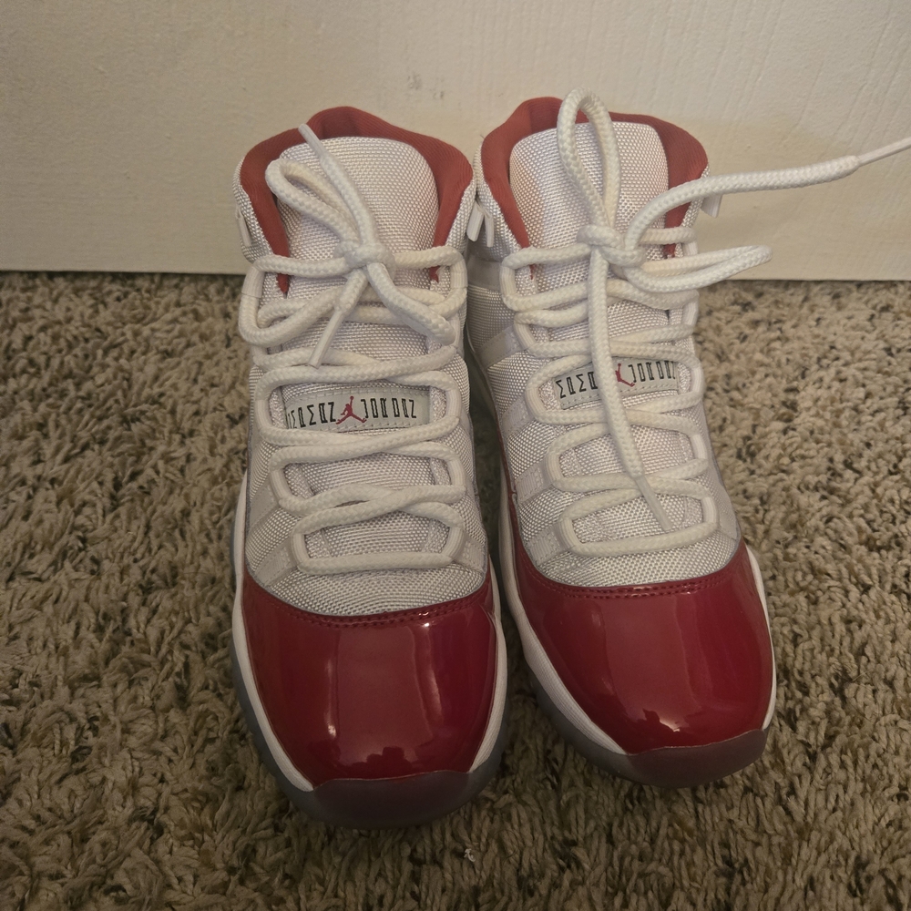 Jordan 11 Retro Cherry 🍒 2022 GS